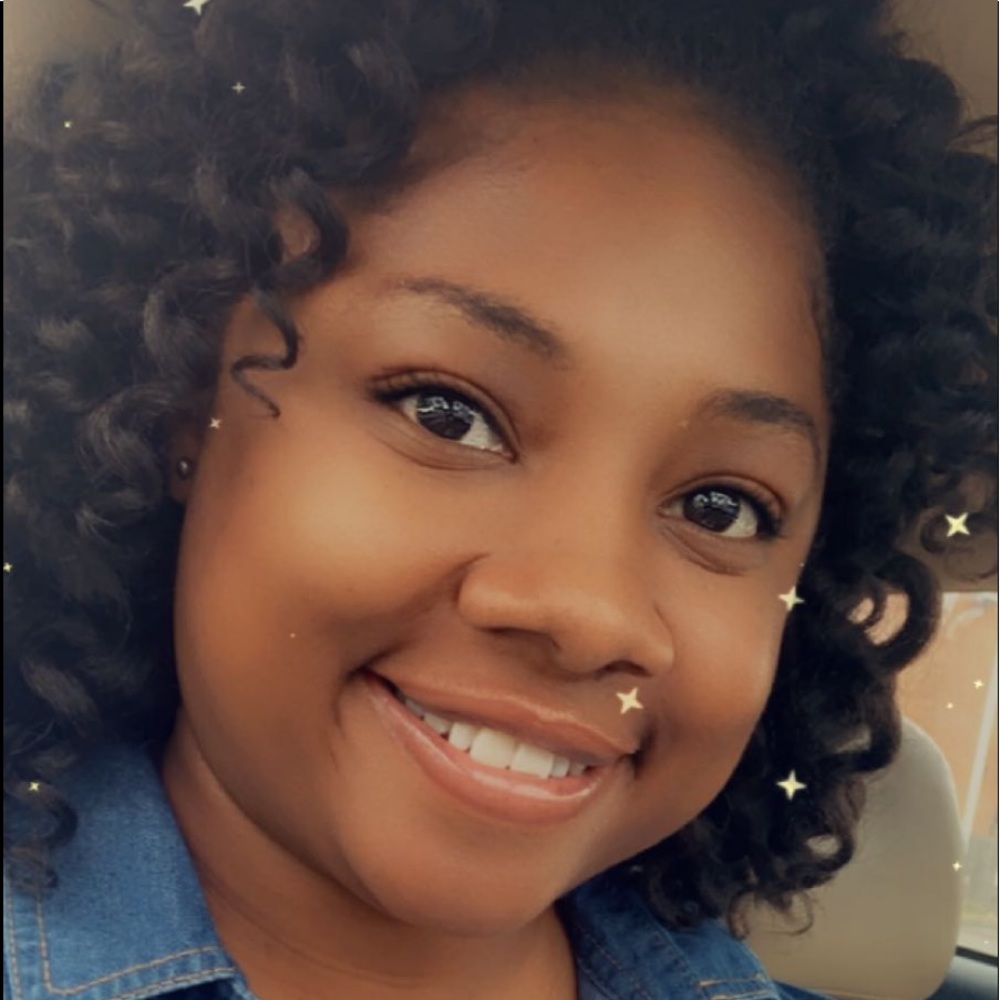 Meet your Posher, Starsha